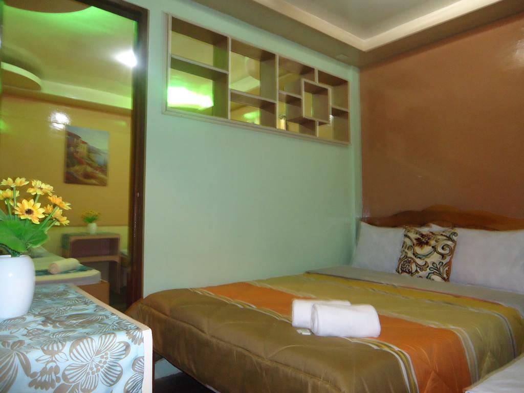 Villa Travelista Travel Lodge Puerto Princesa Rum bild